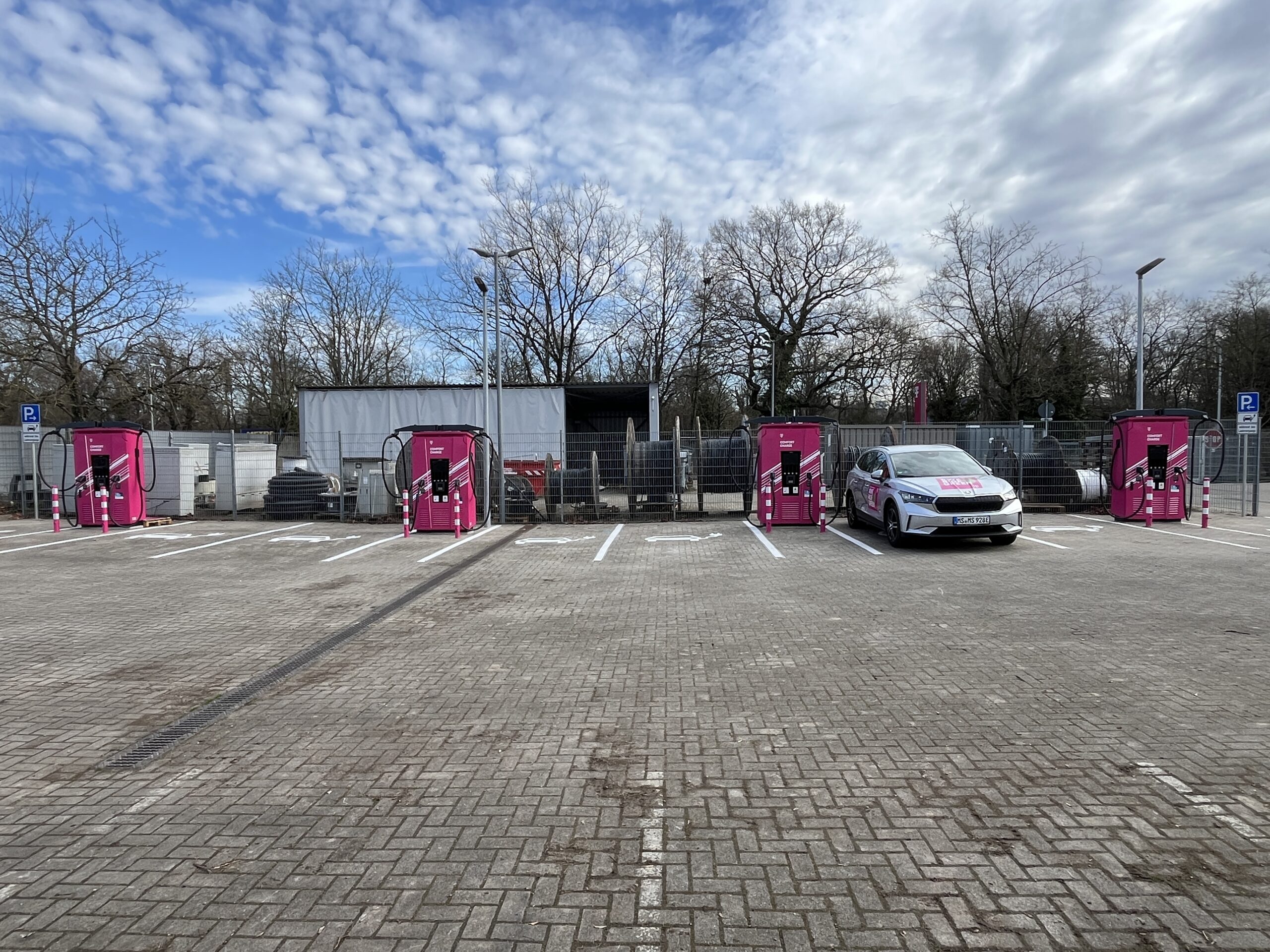 Ladepark Karlsruhe Bannwaldallee 42